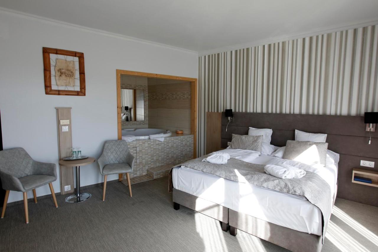 Wellness Hotel Laroba Alsóörs Buitenkant foto
